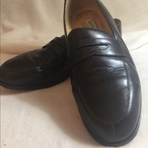 Ann Taylor Leather "Penny" Loafers